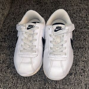 Nike Kids White and Black Sneakers